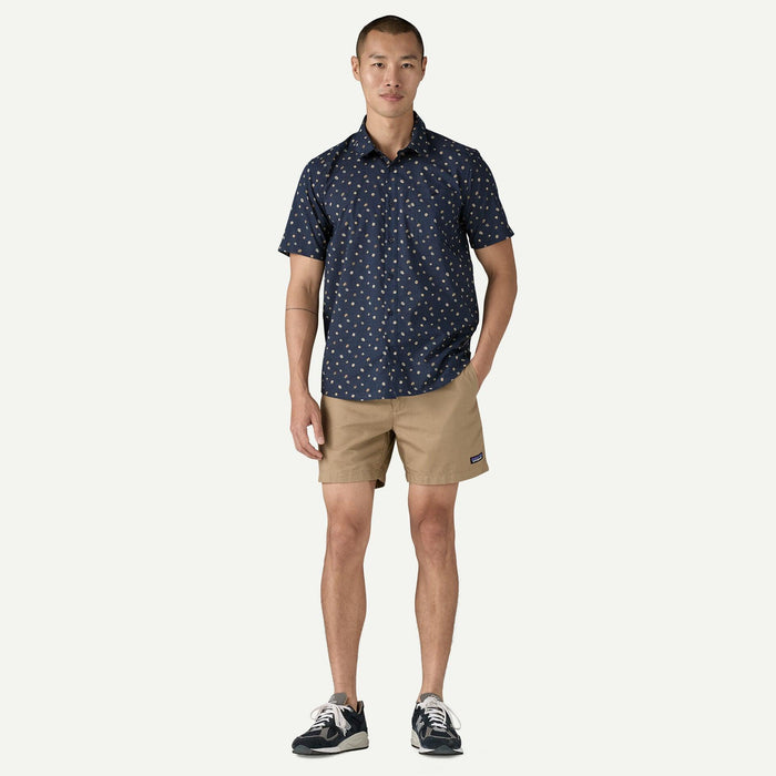 Patagonia Go-To Shirt in colour Blossoms New Navy