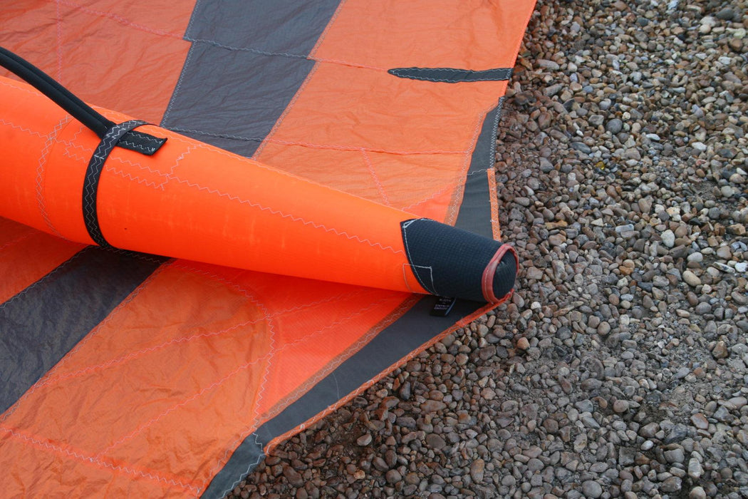 F-One Wing foil Strike V3 4m wing used Flame