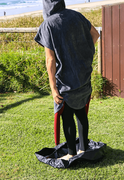 Bulldog Session Wetsuit Changing Mat - Boardworx