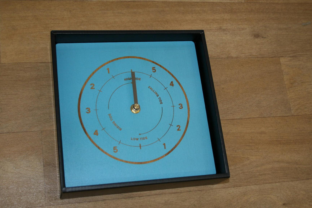 Bulldog Tide Clock Bamboo / Blue - Boardworx