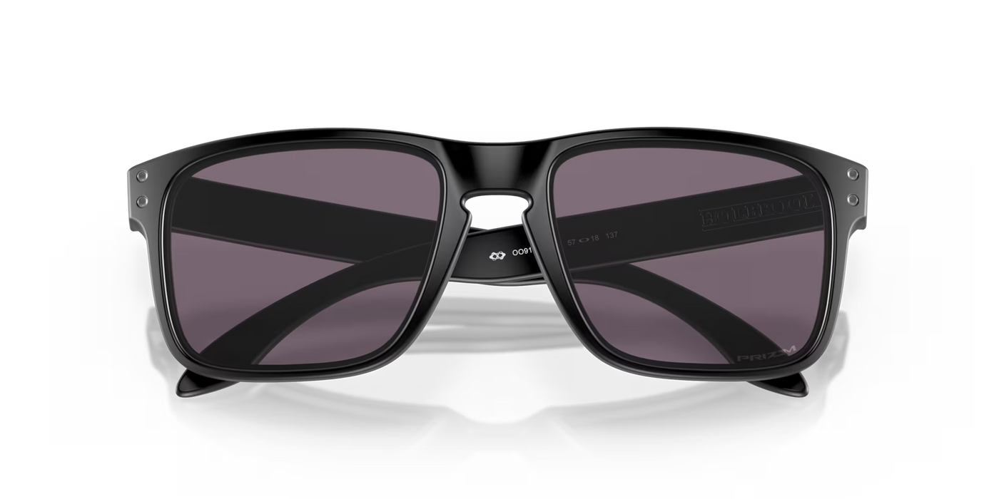 Oakley Holbrook Matte Black with Prizm Grey lenses