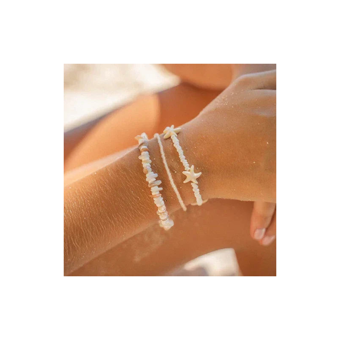 Pineapple Island Alona Beach Shell Bracelet Set