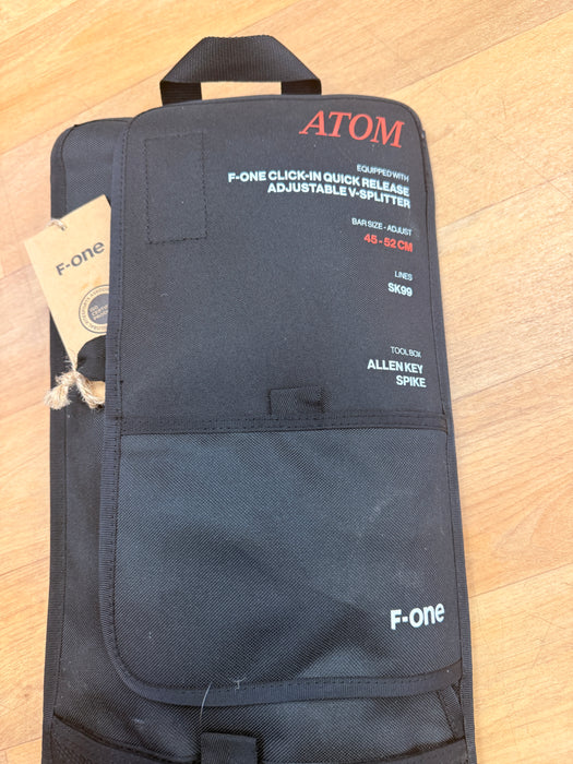 F-ONE ATOM 2026 kite bar V-Splitter and 4-line connection detail — Board-Worx