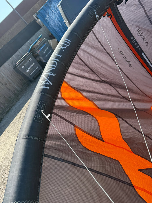 F-One Bandit XVI 9m Kitesurfing Kite