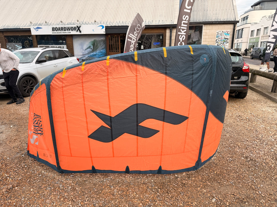 F-one Bandit S2 7m Kitesurfing kite Used 2022