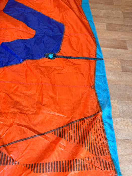 10m Duotone Dice SLS Kitesurfing Kite 2025