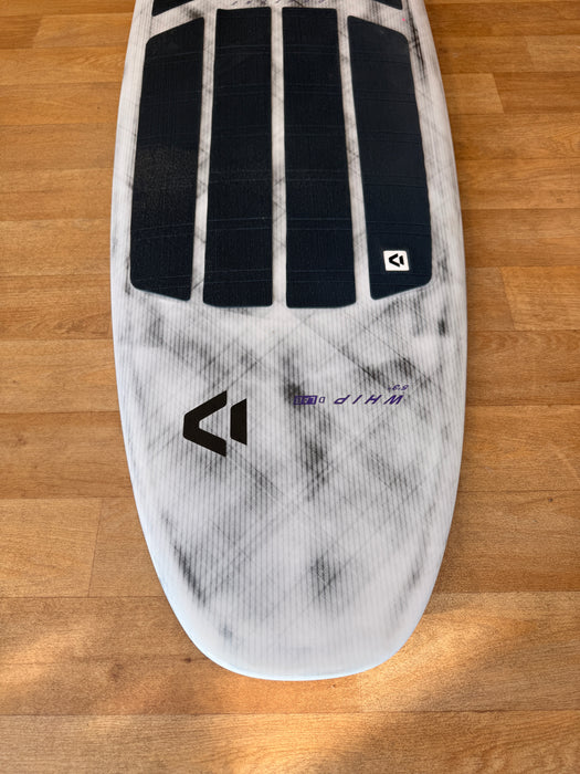 Duotone Whip DLAB kitesurfing kite wave board 5'3"
