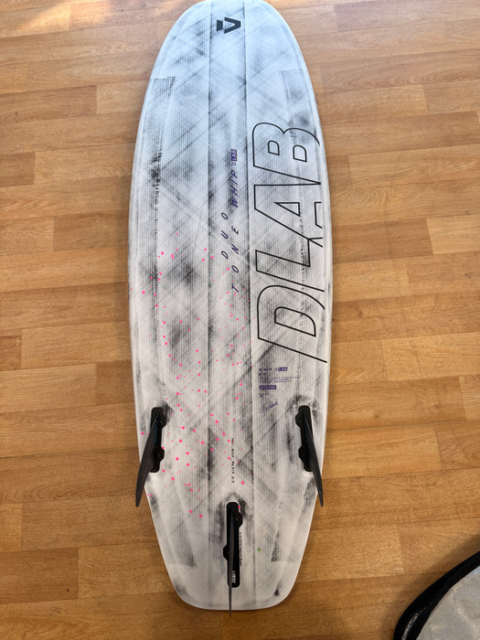 Duotone Whip DLAB kitesurfing kite wave board 5'3"