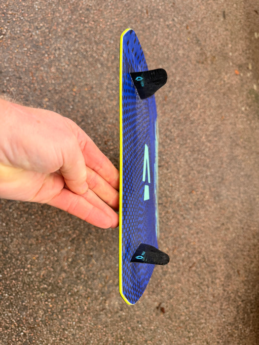 Duotone spike Concept blue 153cm Kitesurfing Kite board second hand