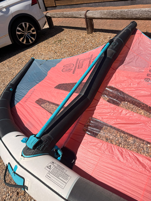 Duotone Slick 5.5m Wing Used inc Alloy Boom