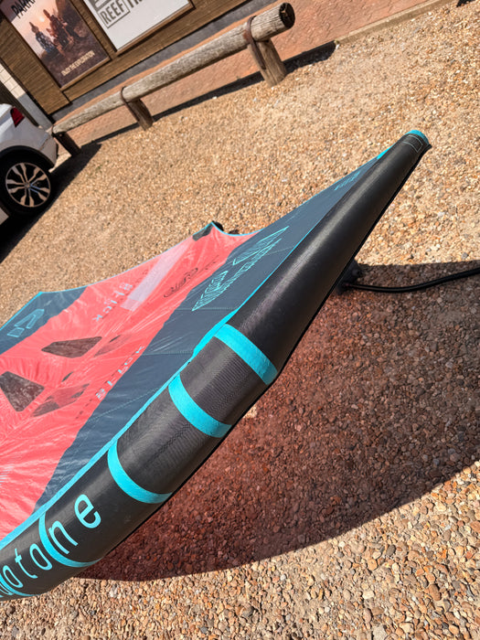 Duotone Slick 5.5m Wing Used inc Alloy Boom