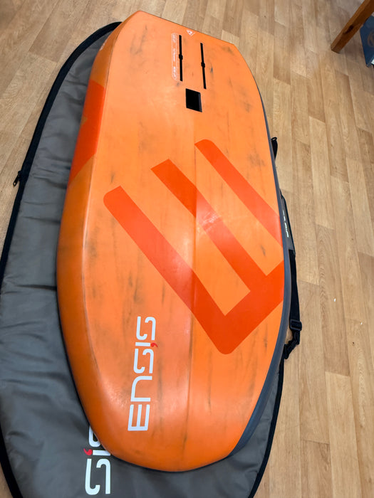 ENSIS ROCK’N’ROLL underside showing size and cosmetic condition