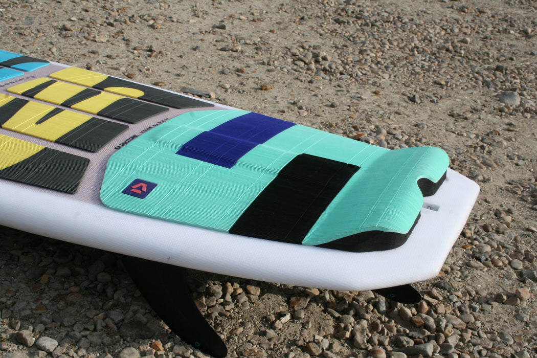 Duotone Voke SLS 5'1" Kite board Surf 2023