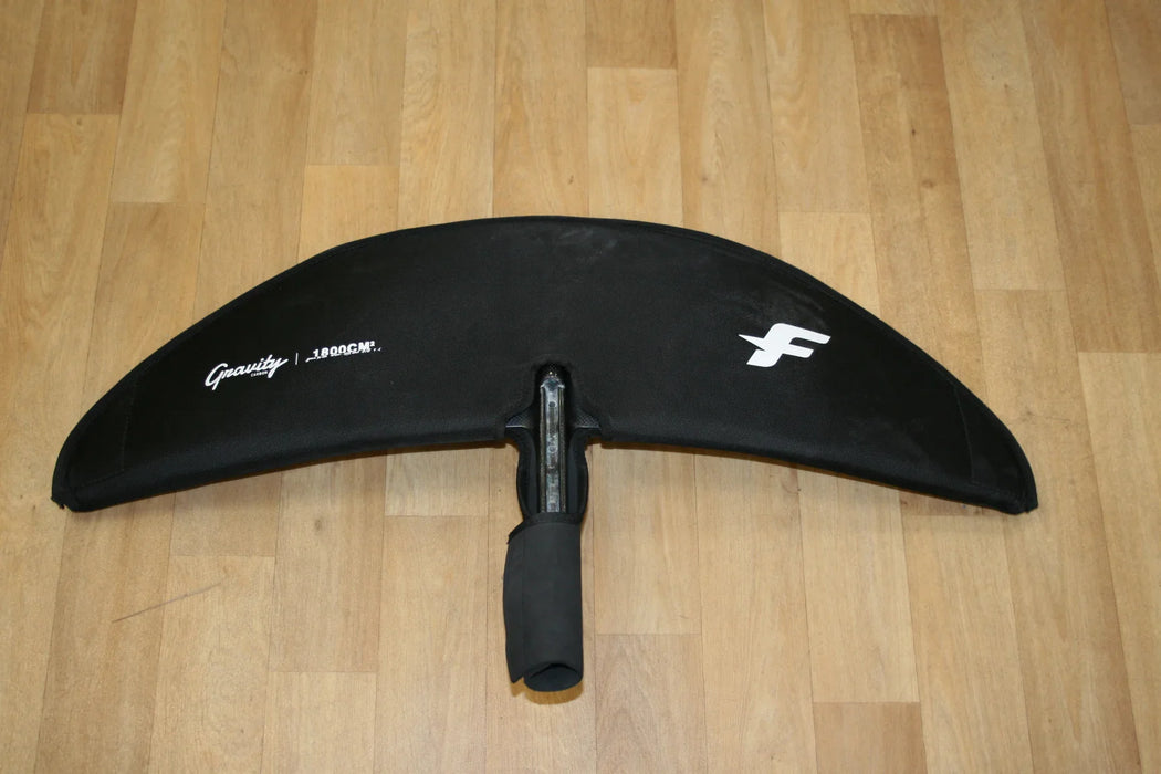 F-One Gravity 1800 Carbon Foil Used