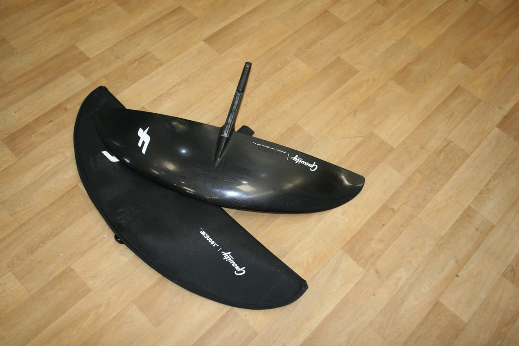 F-One Gravity 1800 Carbon Foil Used