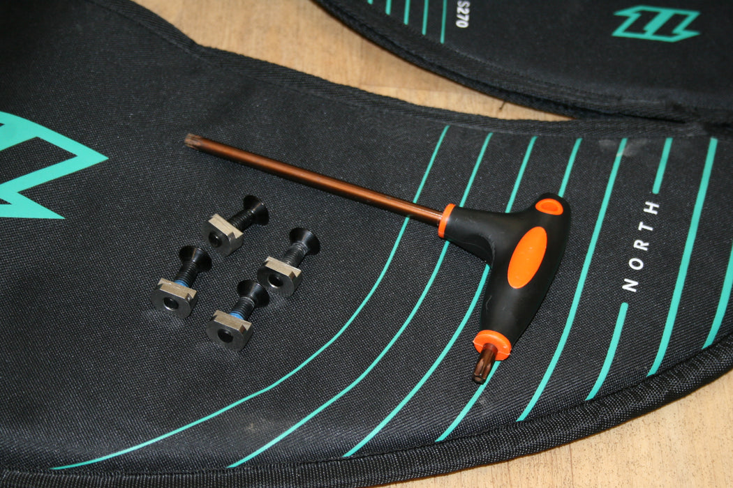 North Sonar 1500R Foil Set 72cm Alloy Mast Used