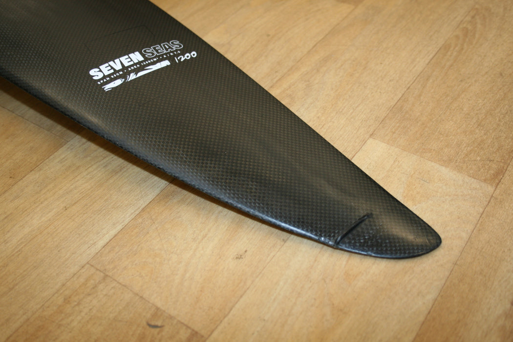 F-One Seven Seas 1200 v1 front foil used