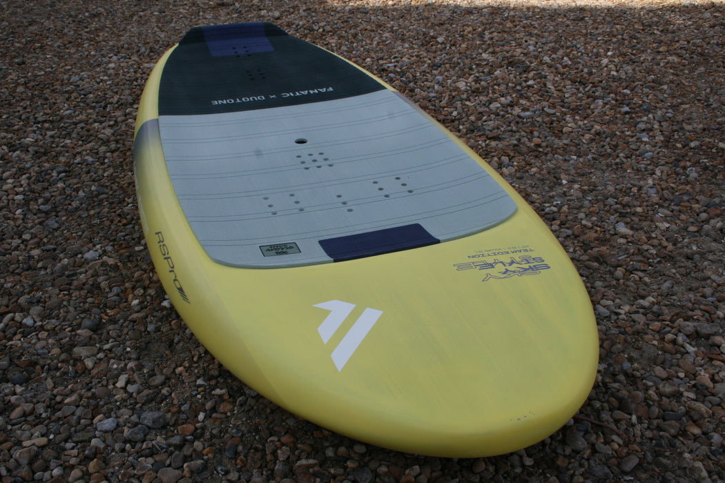 Duotone / Fanatic Skystyle 4'11 75l Team Used