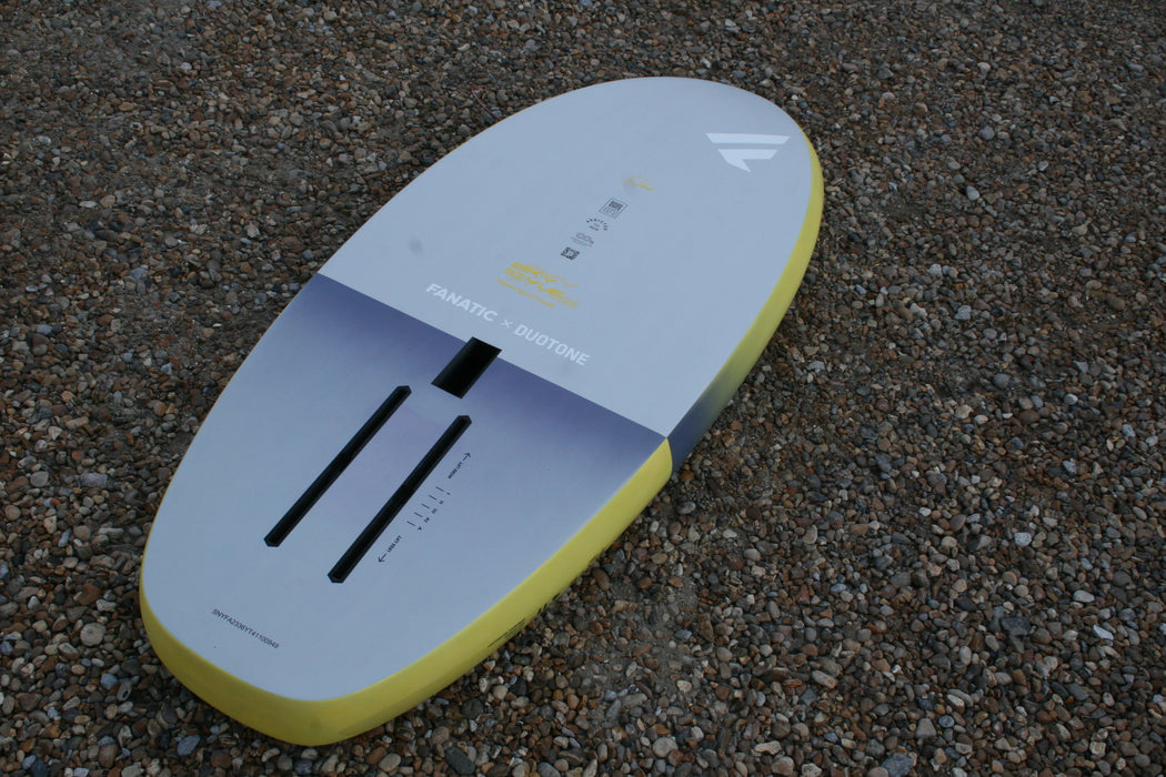 Duotone / Fanatic Skystyle 4'11 75l Team Used
