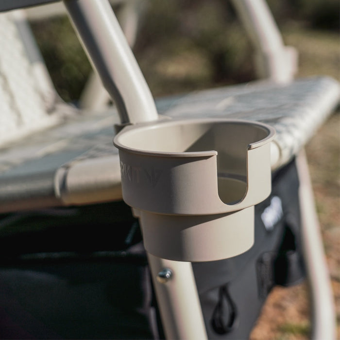 Parkit Voyager Dune Saguaro chair detail showing aerospace-grade aluminium frame and faux teak armrest