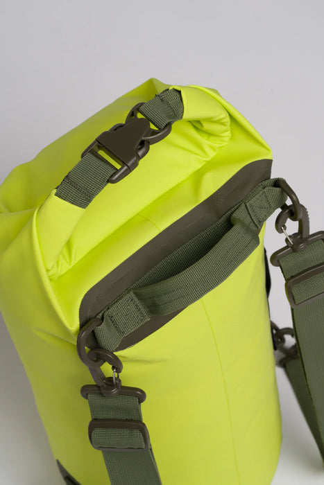 C-Skins Session Dry Bag 20L Flash Green