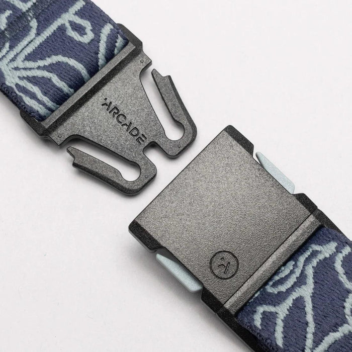 Arcade Belt Hannah Eddy Create Connection Slim Navy - Boardworx