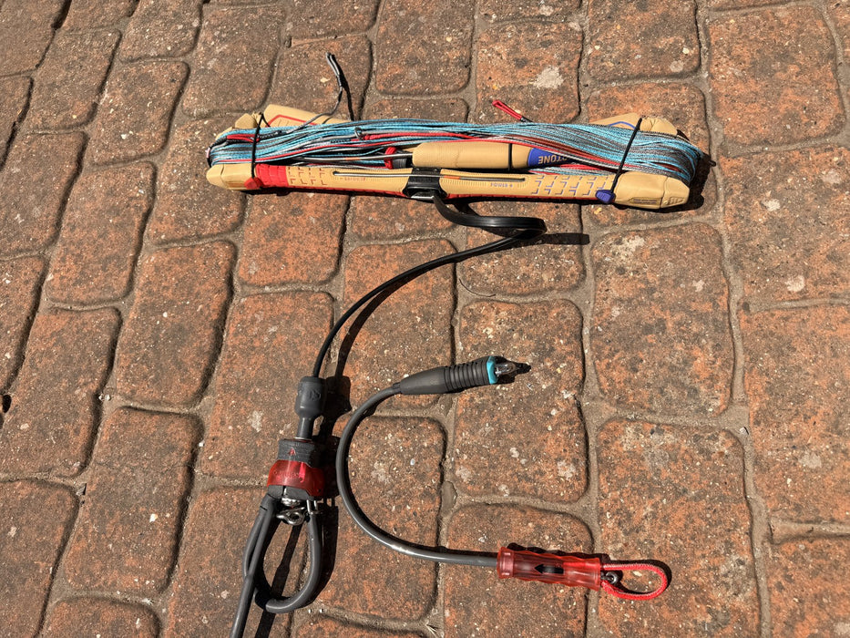 Duotone Click Bar 22-24m bar wound with FLITE99 lines