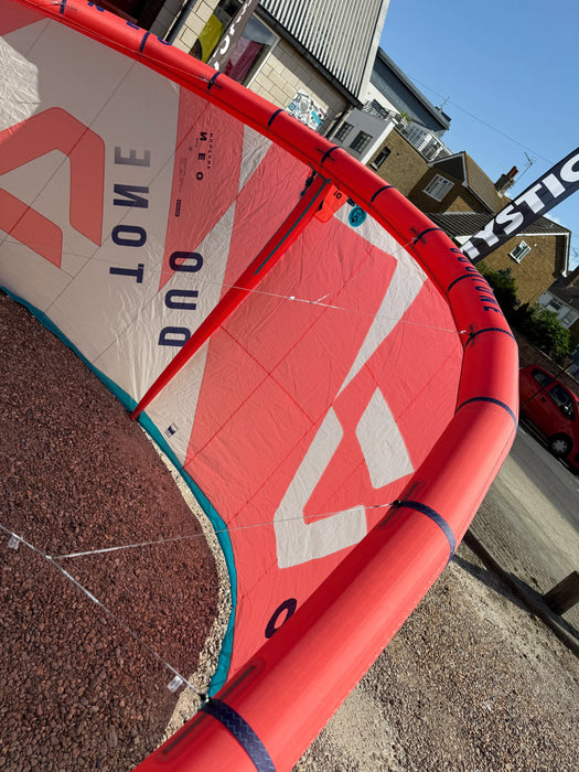 Duotone Neo 2024 10m Kitesurfing kite like new