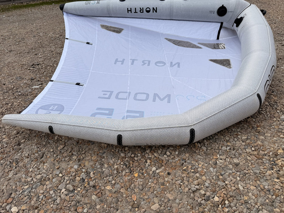 Detail shot of the North Mode Pro wingtip and leading edge end cap