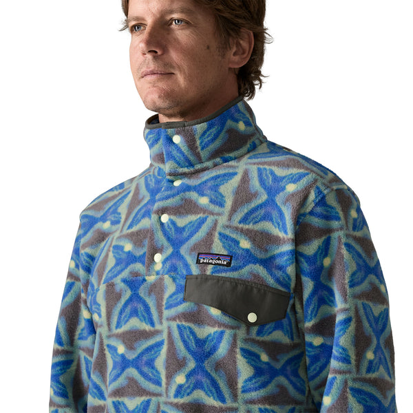 Patagonia Lightweight Synchilla Snap-T fleece in Forge Grey, chest pocket detail