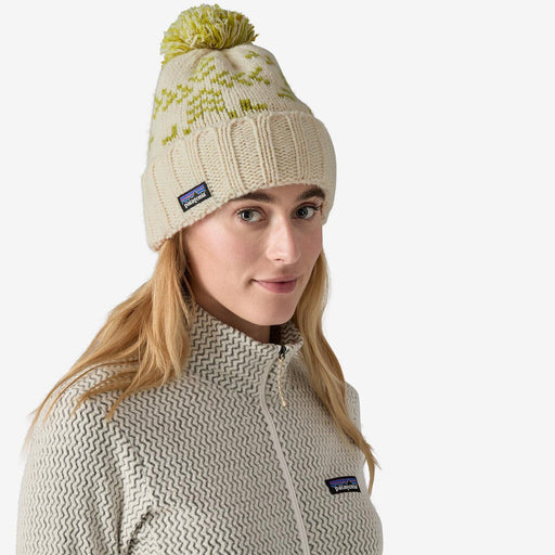 Patagonia Snowbelle Beanie Evergreen Flakes: Birch White - Boardworx