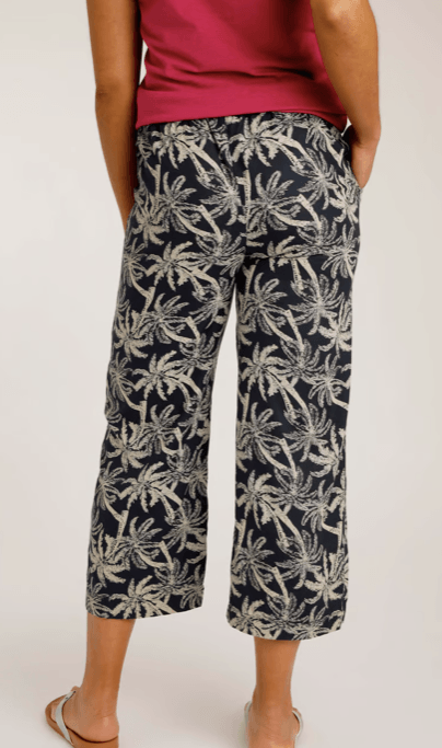 Weird Fish Tresco Lenzing EcoVero™ Cropped Trousers Midnight - Boardworx